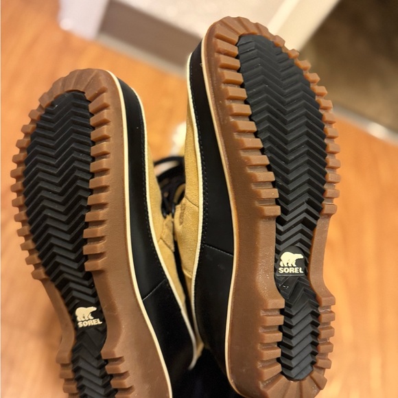 Sorel Winter boots❄️☃️ - Picture 4 of 4